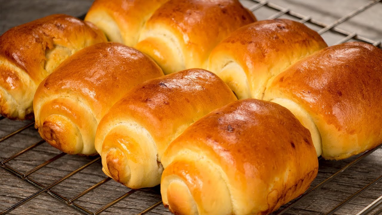 Japońskie bułeczki „Hokkaido” - puszyste jak chmurka i wyjątkowo smaczne! | Smaczny.TV