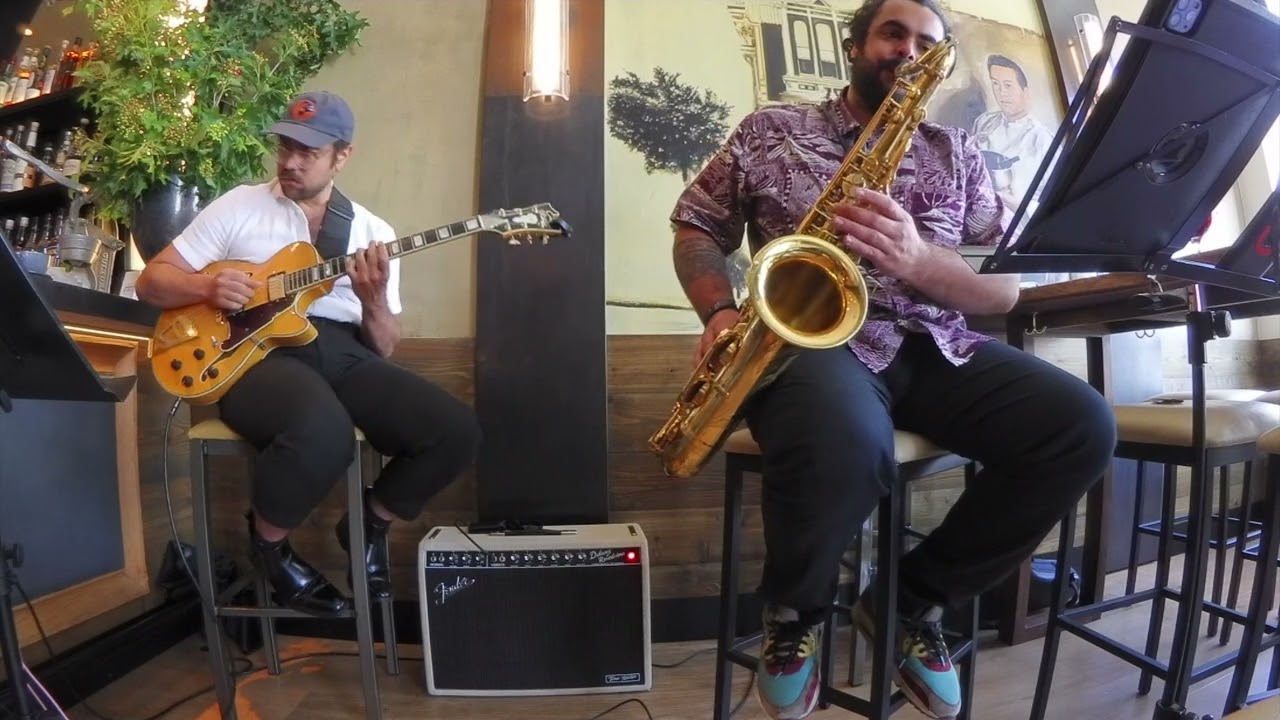 Strasburg/St Denis - Roy Hargrove (Sebastian Pinillos Guitar Duo)