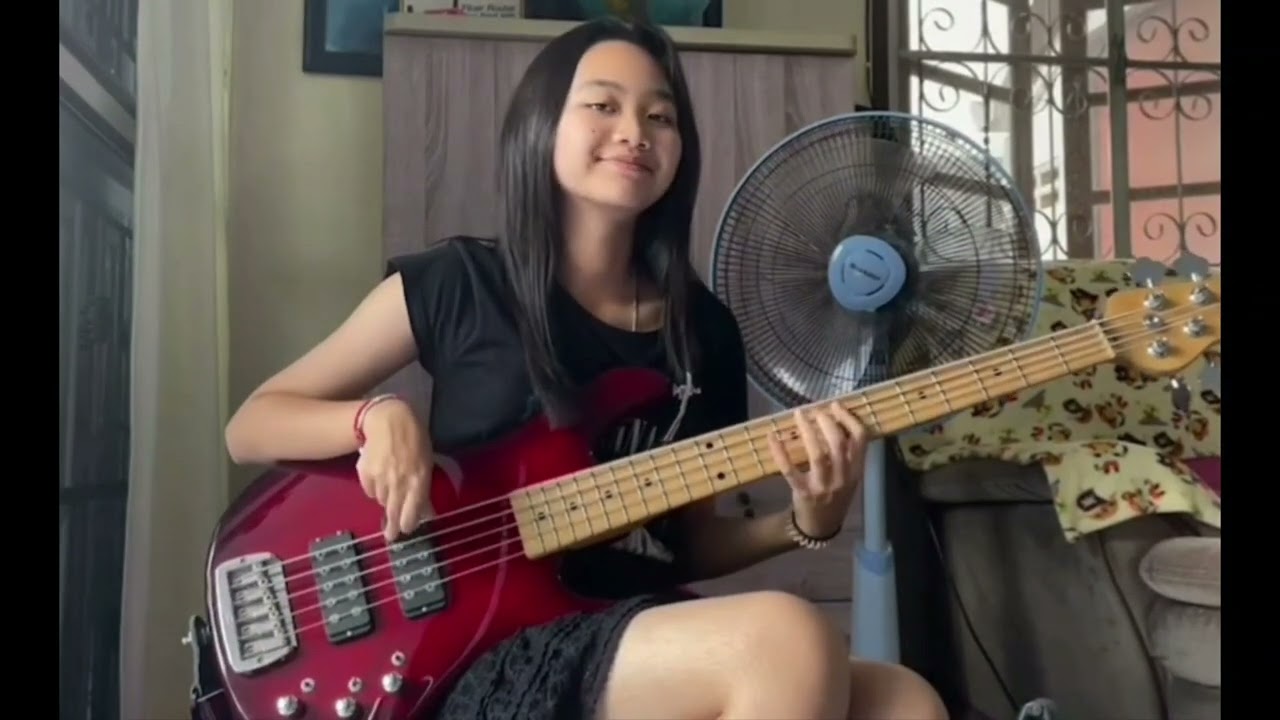 Electric Light orchestra Last train To London ELO Bass cover #เปาเปา ผู้หญิงเล่นเบสภูเก็ต TheRock