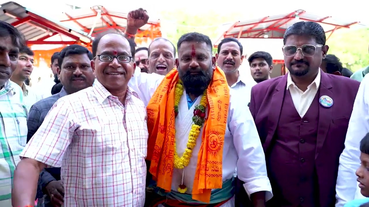 100 cars moving on hands by Dr. D. Ramu Karate 
