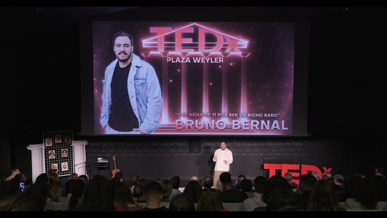 Y se reían de ti por ser un bicho raro | Bruno Bernal | TEDxPlazaWeyler