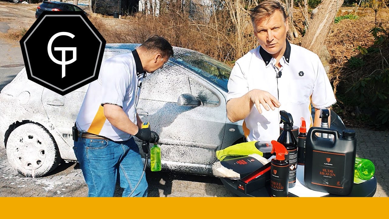 Grundig vårvask av bilen på under timen!