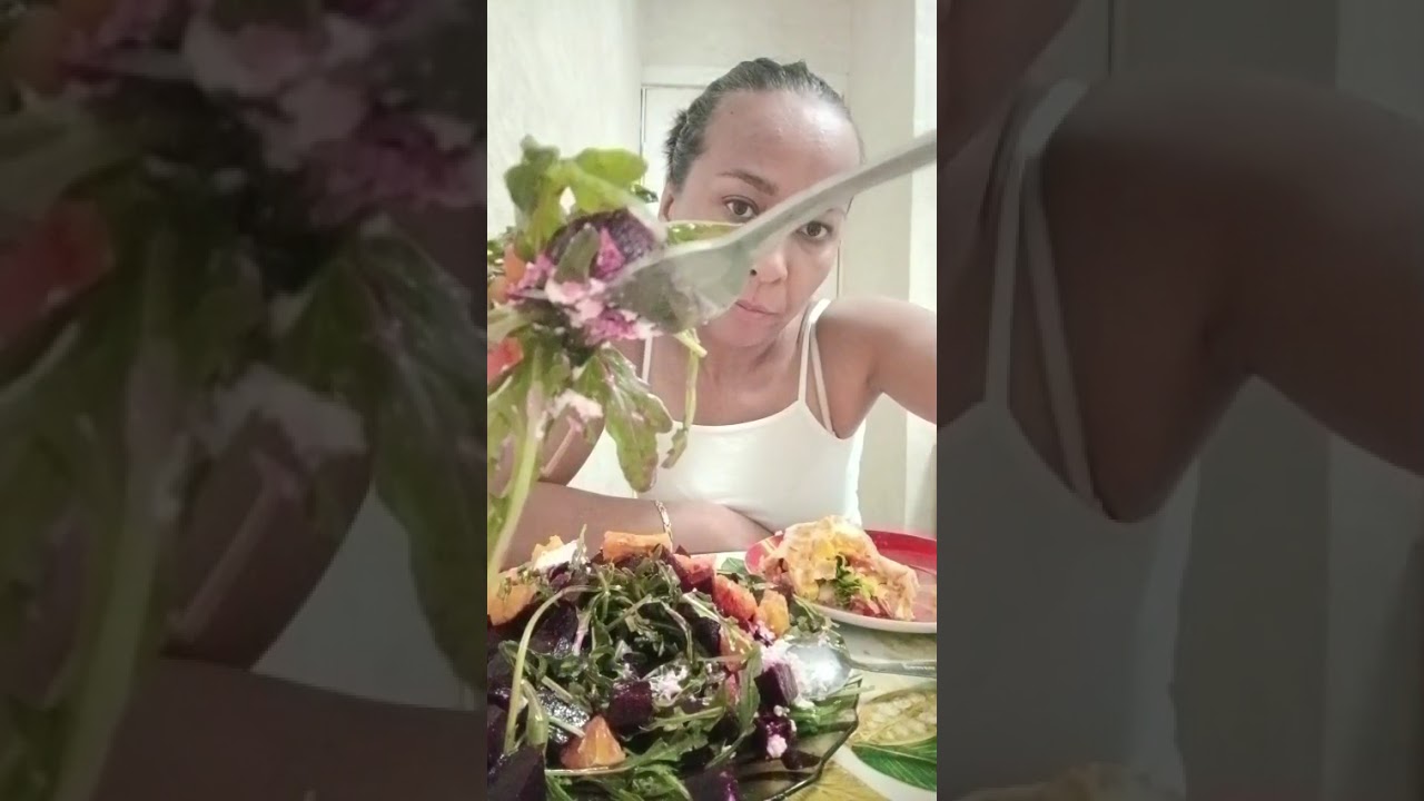 ВКУСНЫЙ САЛАТ С РУККОЛОЙ И ДОМАШНЯЯ ШАУРМА #mukbang #шаурма  #руккола