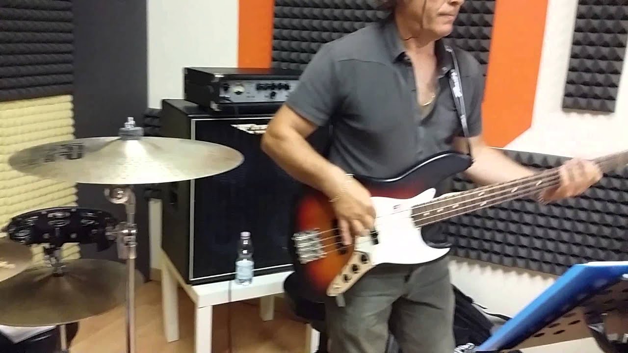 COME POTETE GIUDICAR COVER NOMADI CANTA ANDREA UGOLINI