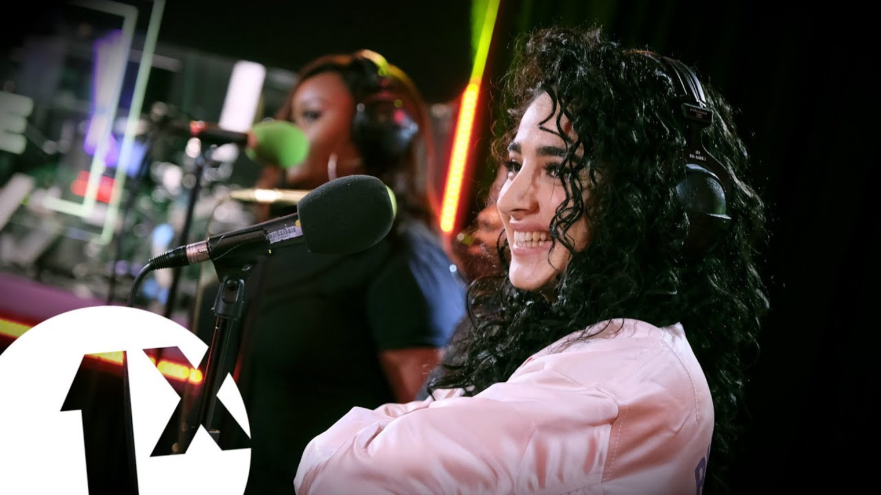 Kara Marni - Find Your Love (Drake) in the 1Xtra Live Lounge