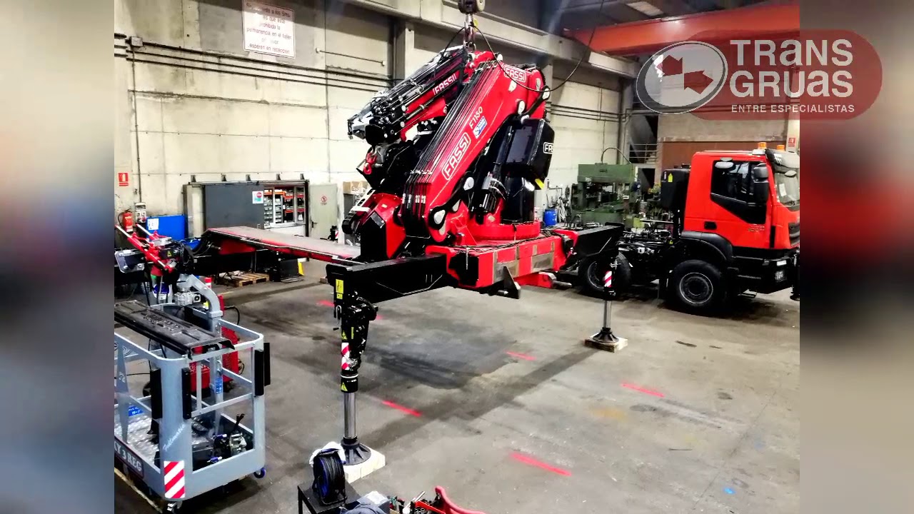 Proceso montaje gr&uacute;a Fassi F1150RA.2.28 (www.transgruas.com)