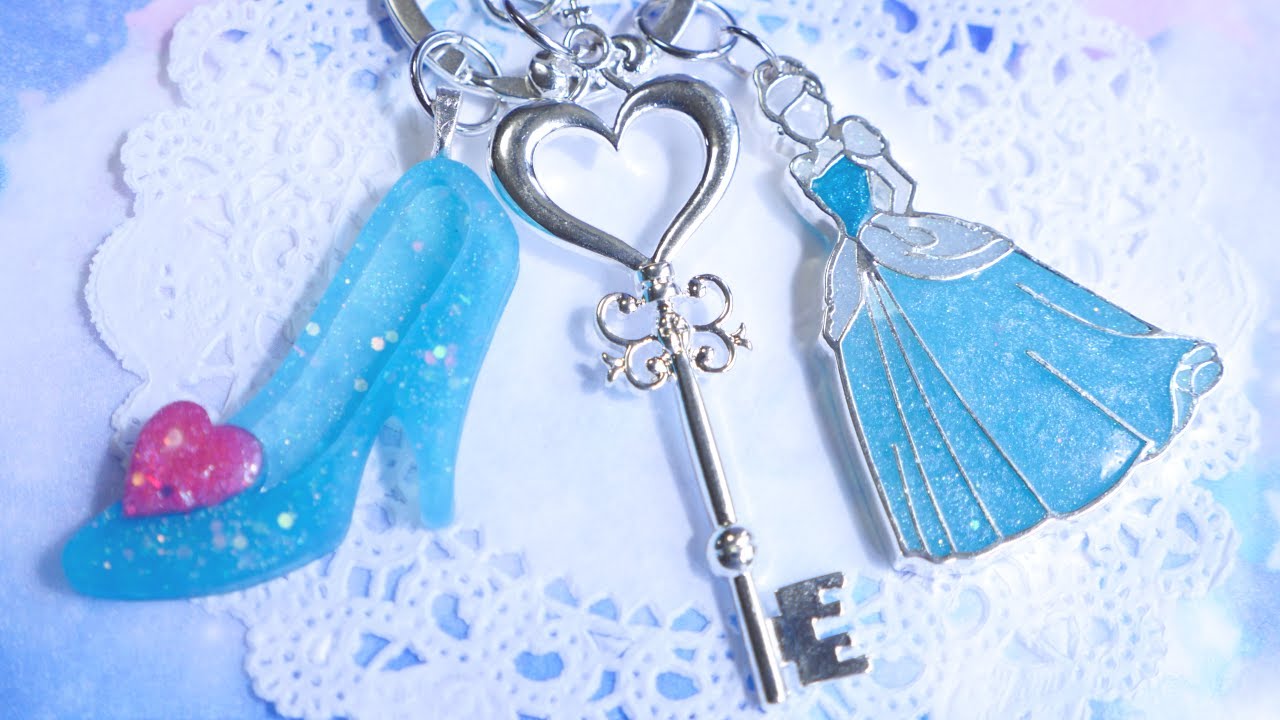 Elegant Cinderella Bag Charm | Sophie & Toffee Disney Box