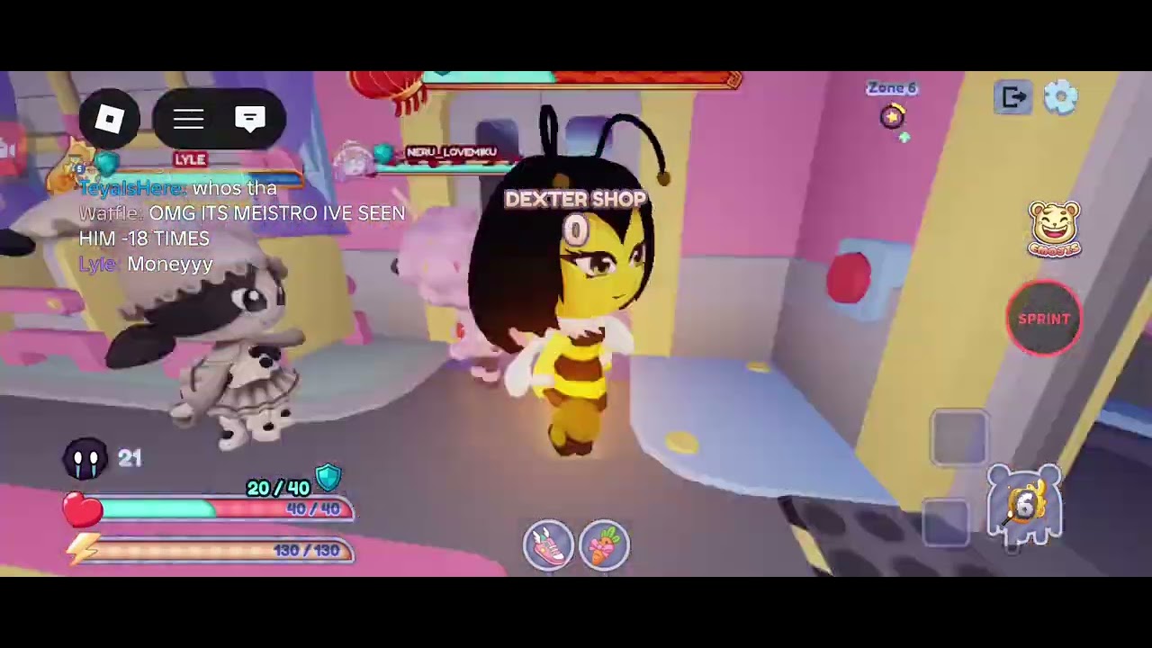 Playing as Queenie in dollys factory