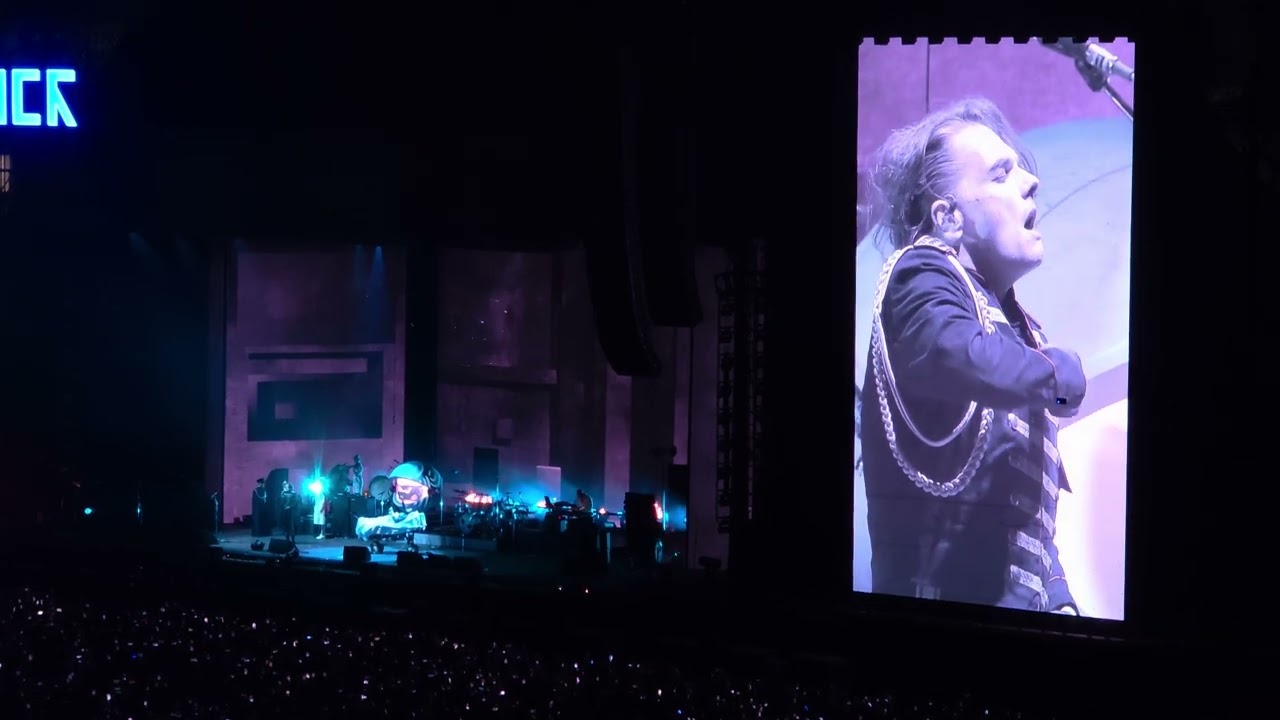 The End. + Blood - MCR The Black Parade 2026 in Mexico / 14 de febrero