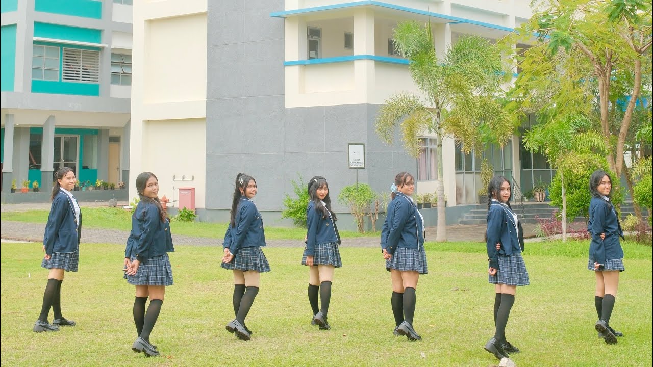 [ HIKARI ] JKT48 - Honest Man Dance Cover MV From Manado