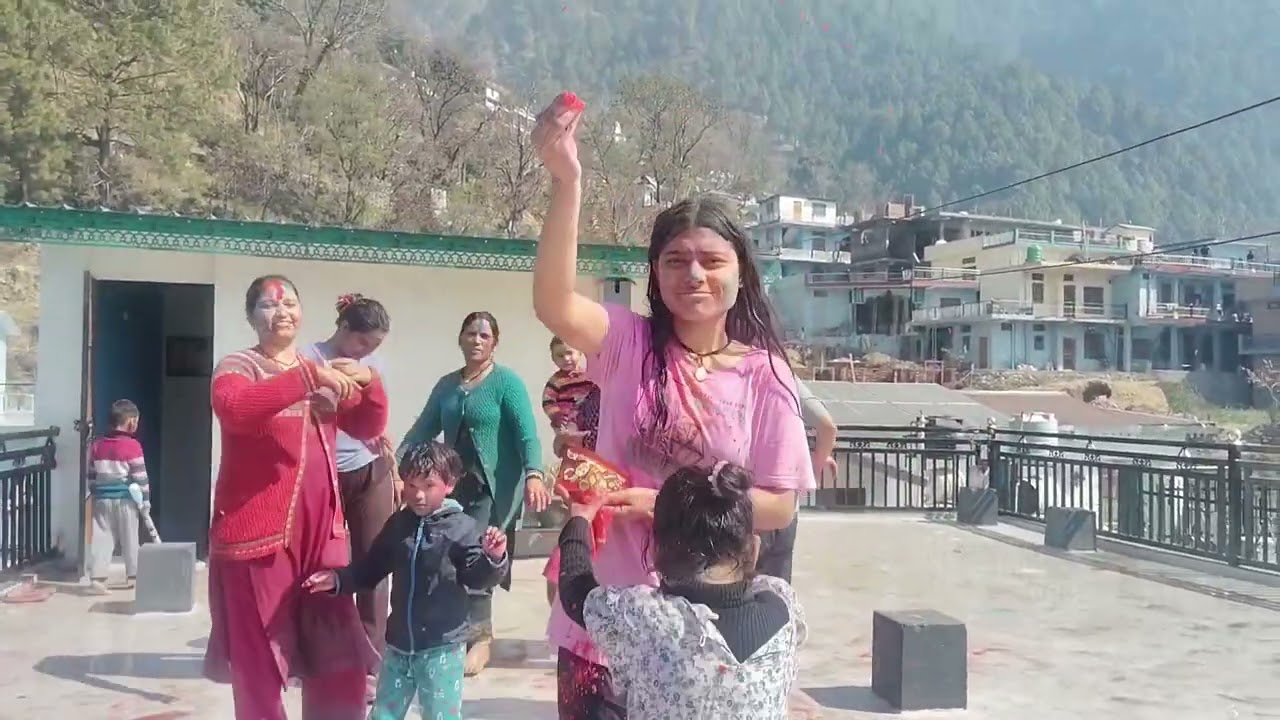 होली सेलिब्रेट 🩷🥰