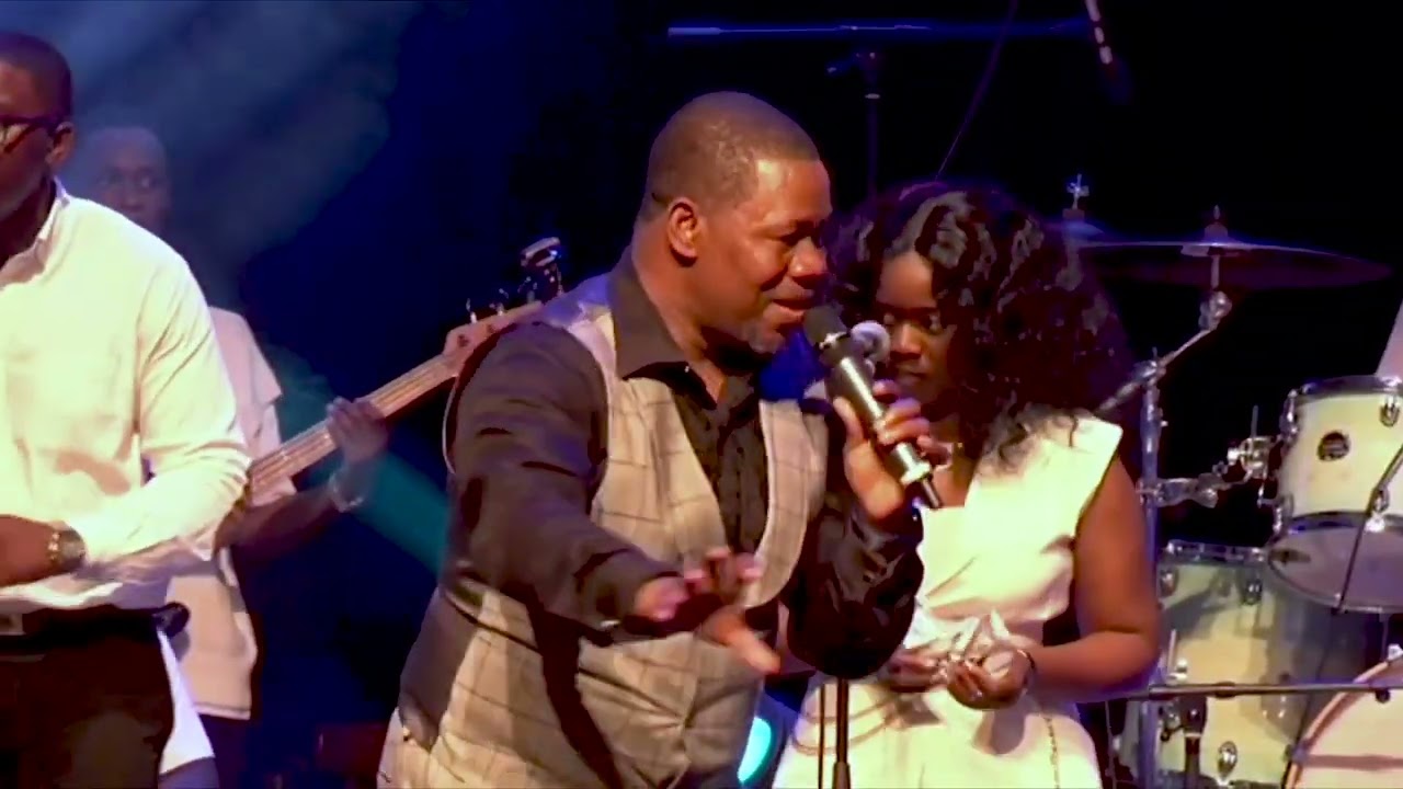 Moise matuta Concert Bolamu  Elongi ya feti