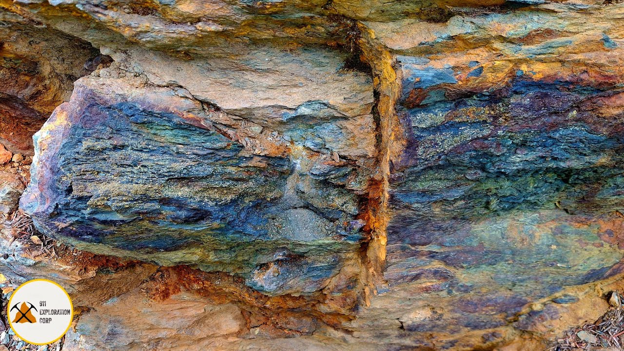 This Magnetic Quartz Vein Travels For Over 2 Kilometers!