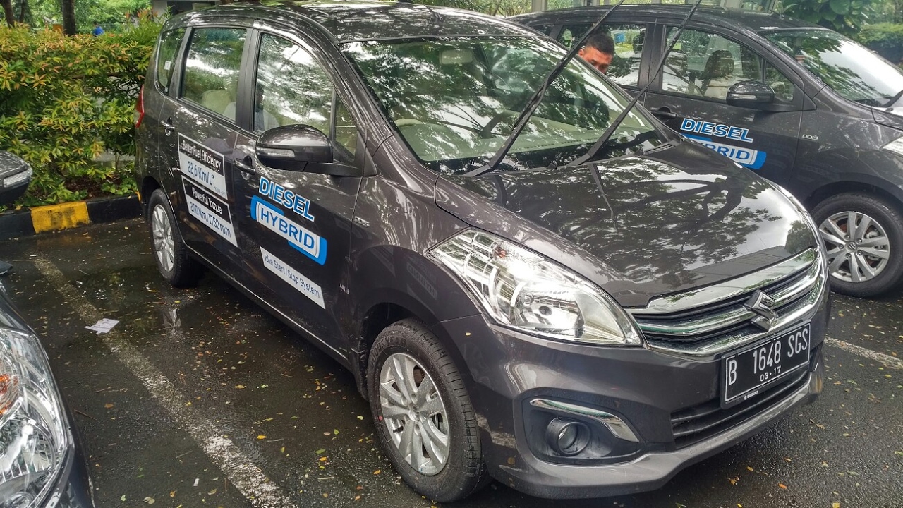 In Depth Tour Suzuki Ertiga Diesel ZDi - Diesel Mild Hybrid Termurah
