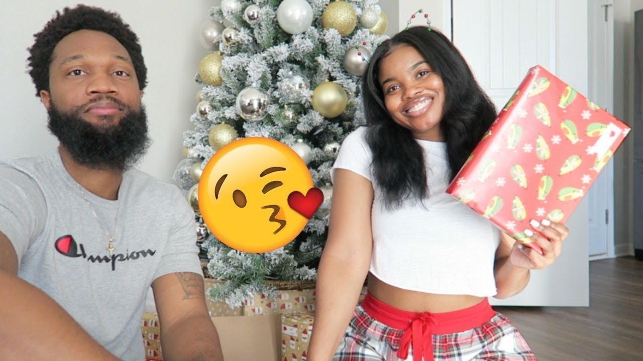 OUR FIRST CHRISTMAS IN HIS NEW HOUSE!! | Vlogmas Day 25