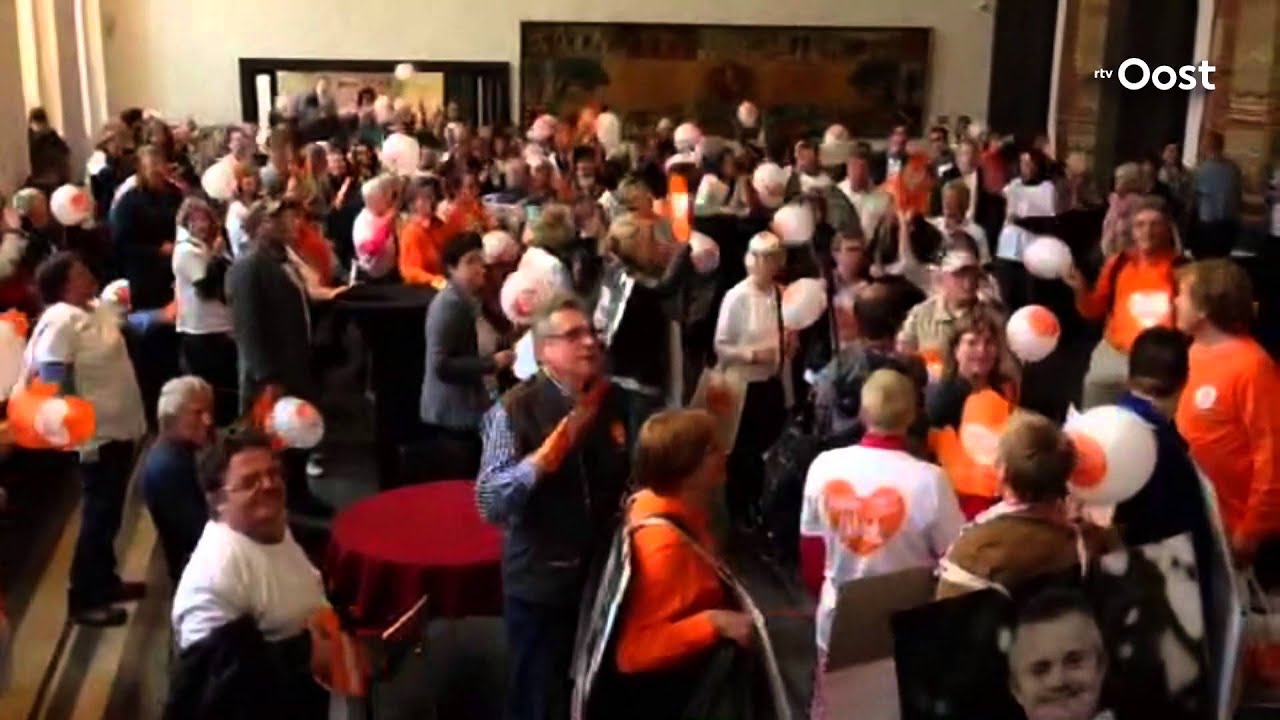 Petitie tegen bezuiniging bibliotheek Enschede bijna 27.000 keer ondertekend