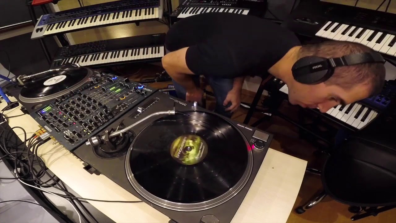 Giuseppe Ottaviani Live Vinyl Only Set from studio - Trance Music Factory