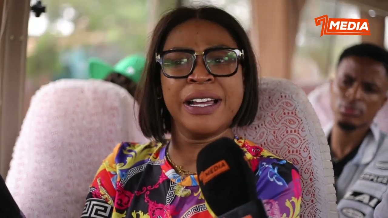 GIGY MONEY AMWAGA MACHOZI KIFO CHA DIDAH AMENITUMIA HELA JUZI SHOW YA MWISHO ALINIPA YEYE