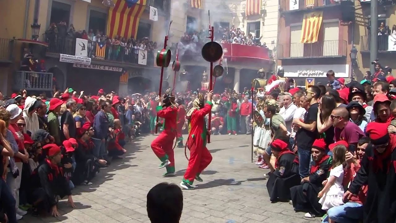 Salt de Maces de Lluïment de la Patum de Berga 2016 (diumenge 29-5-2016)