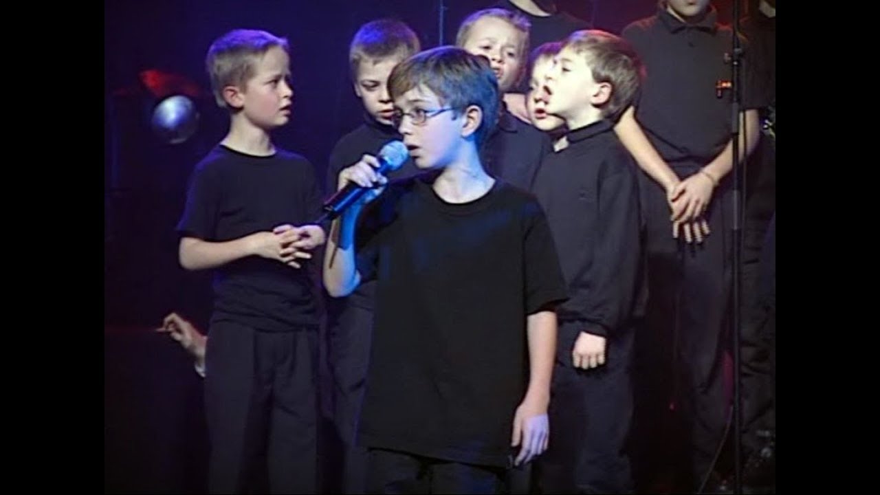 Les Petits Chanteurs d'Asnières - Un Enfant de ce Temps (Gala 2004)