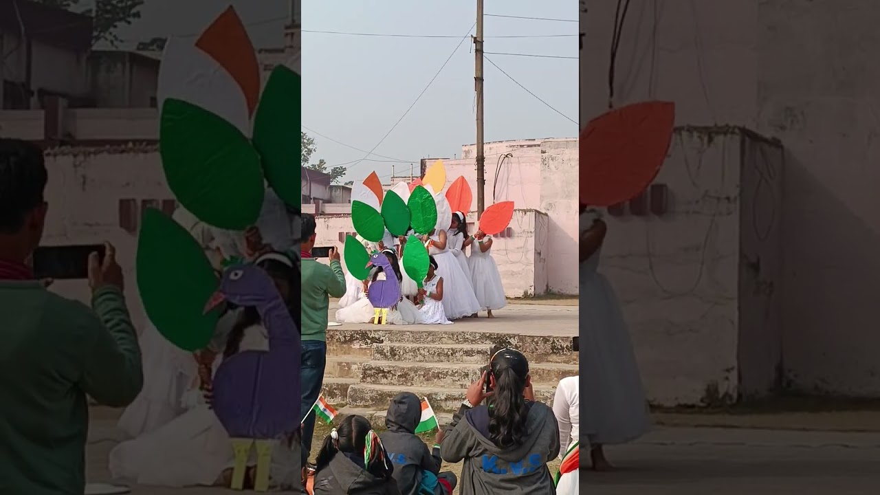   Meri betu ka program 🤗😊🤗Happy republic day 😊
