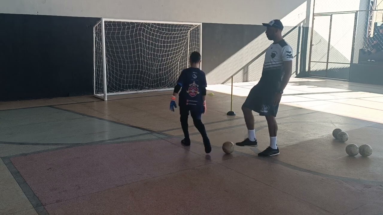 Treinamento Específico de Goleiros de Futsal  Personal Sub 11