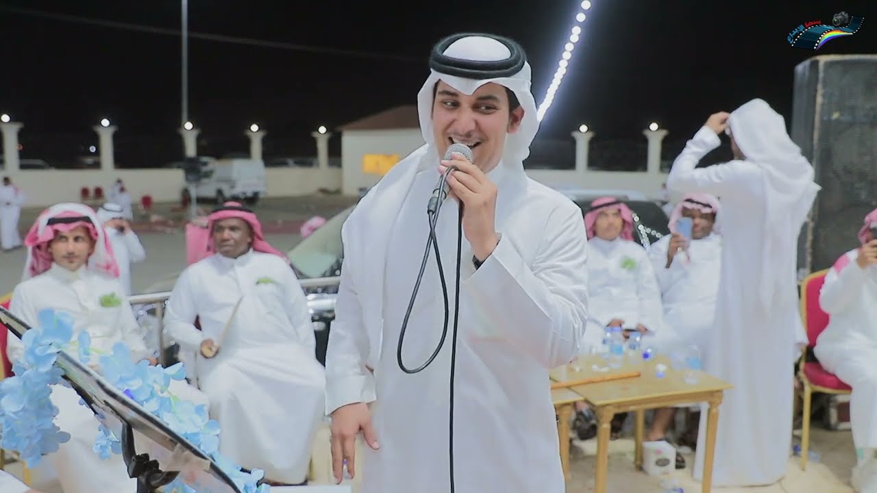 غناء علي الشهري [ الآ من يسلملي على بو ثوب ليموني ] حفل زواج الشاب مصلح بن أحمد القرني