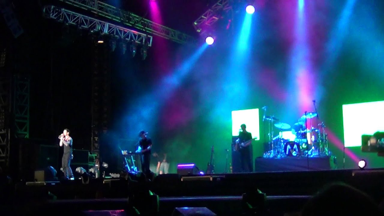 Maroon 5 One More Night Live at F1 Singapore 2012