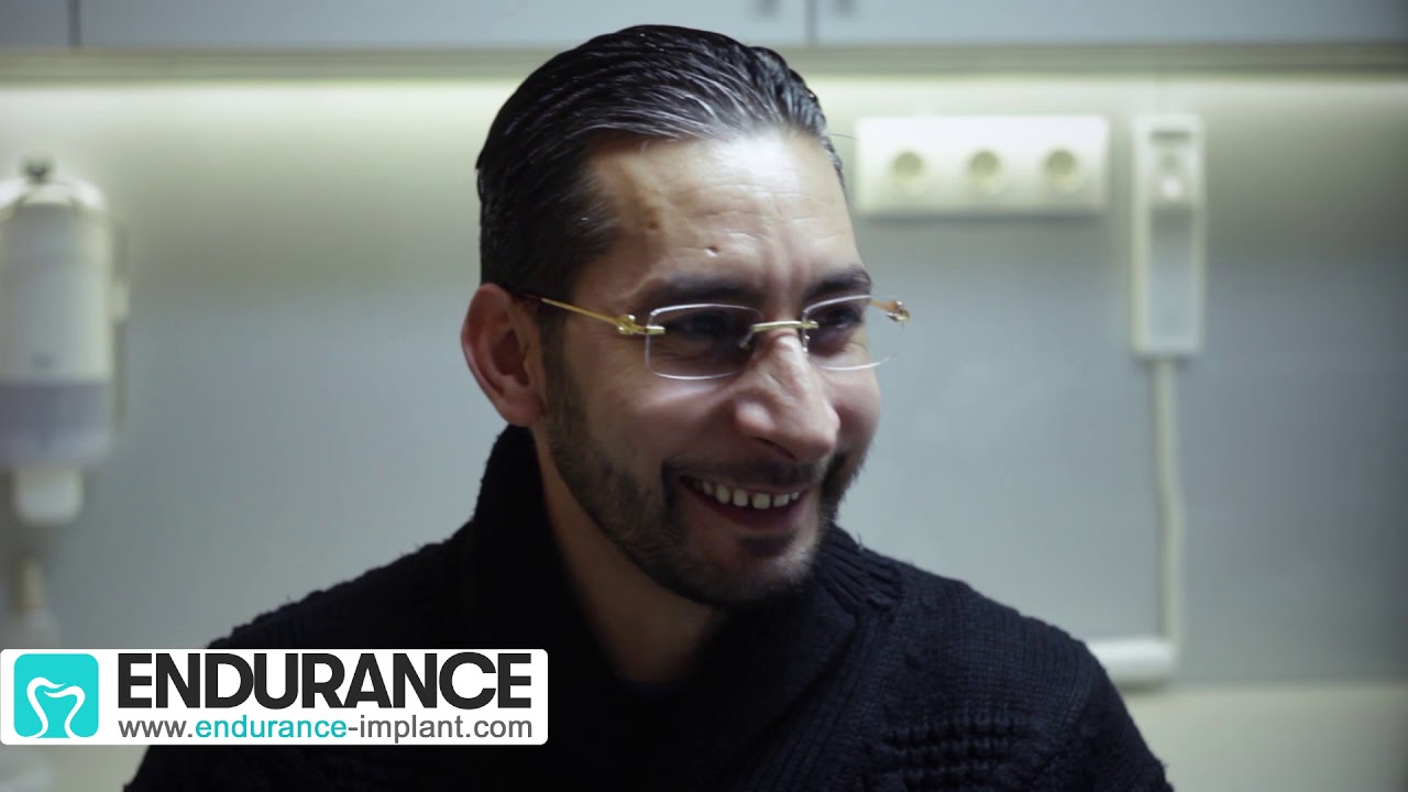 9 extractions 9 implants Avis dentiste Hongrie Témoignage patient Dr SUBA Csongor