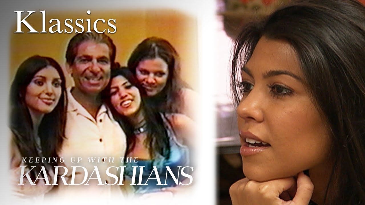 Kim, Khlo&eacute; & Kourtney Pay Tribute to Late Father | KUWTK Klassics | E!