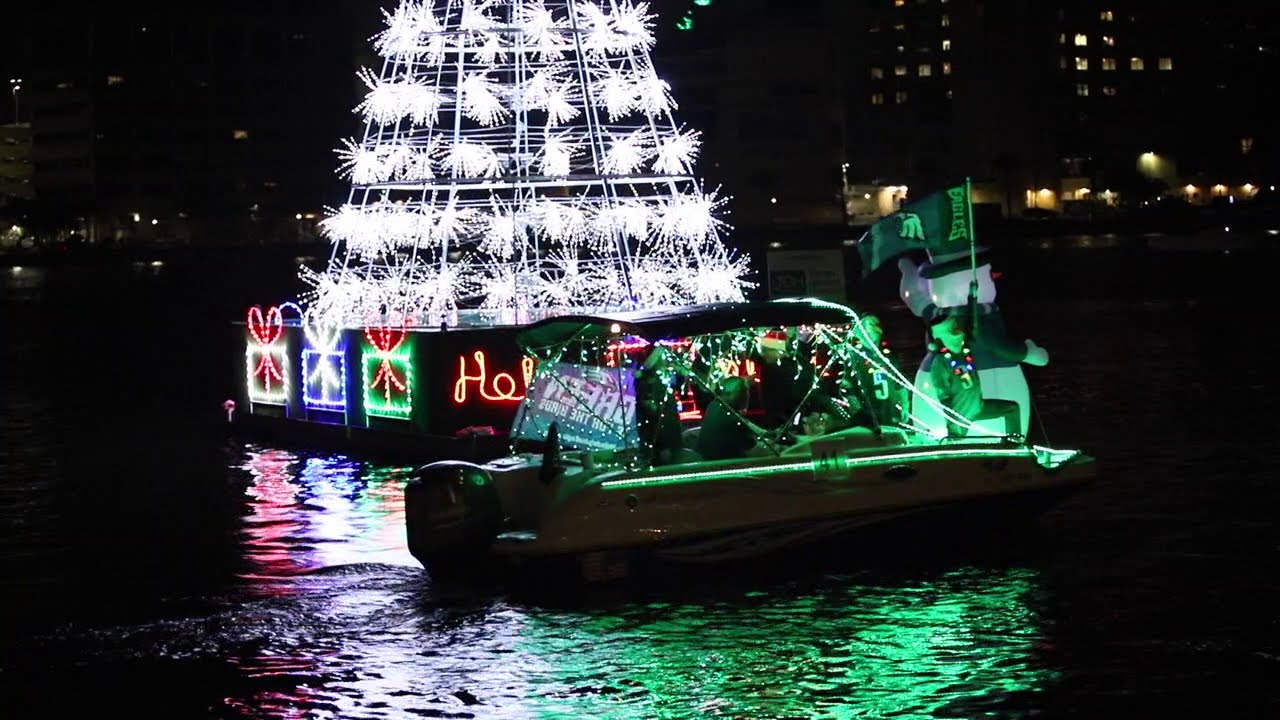 Special Events | Yacht StarShip's Holiday Lighted Boat Parade