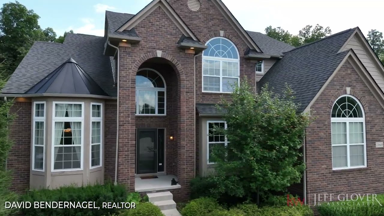 Beautiful South Lyon, MI Home listed by Glover Agency!