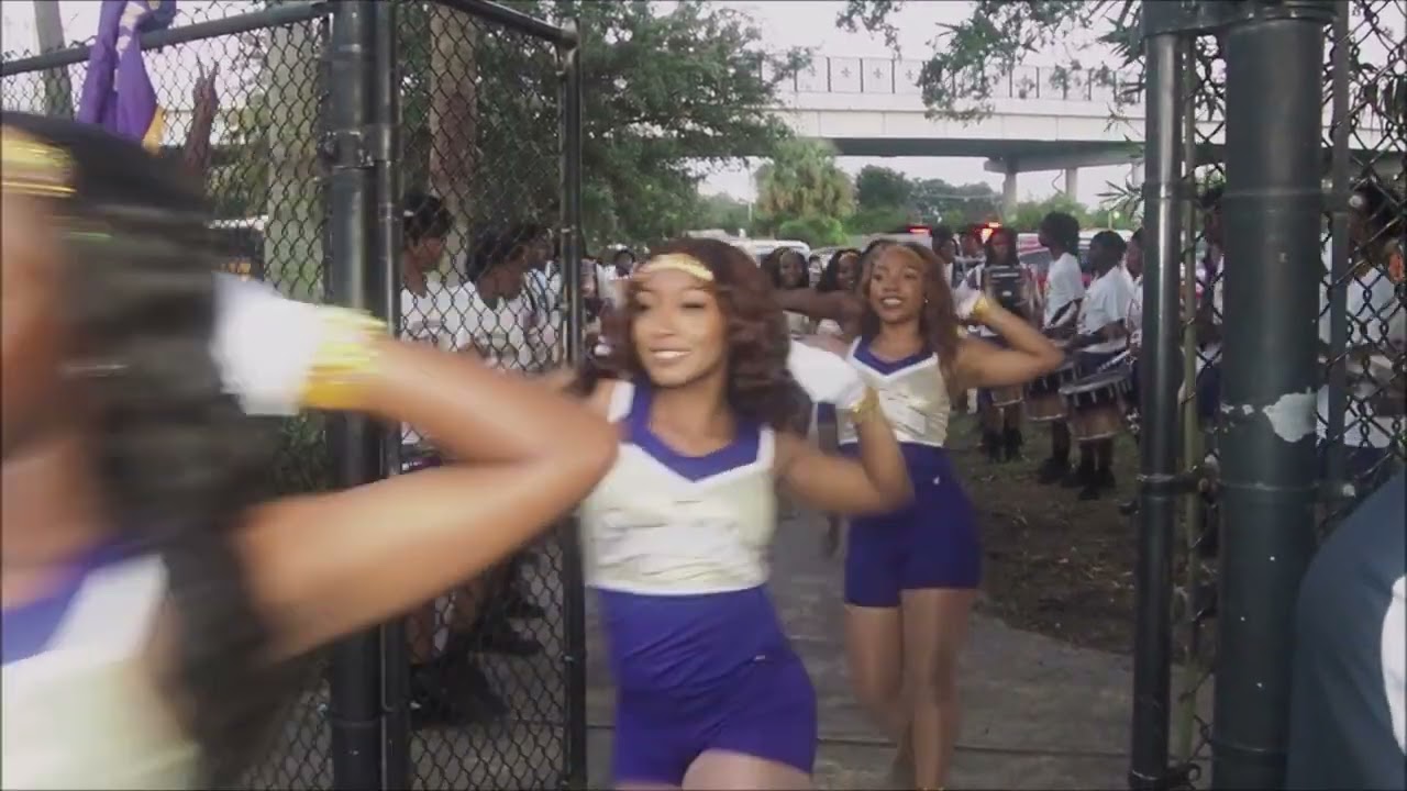 Warren Easton marching band 2024 Entering stadium @ Kennedy Game.