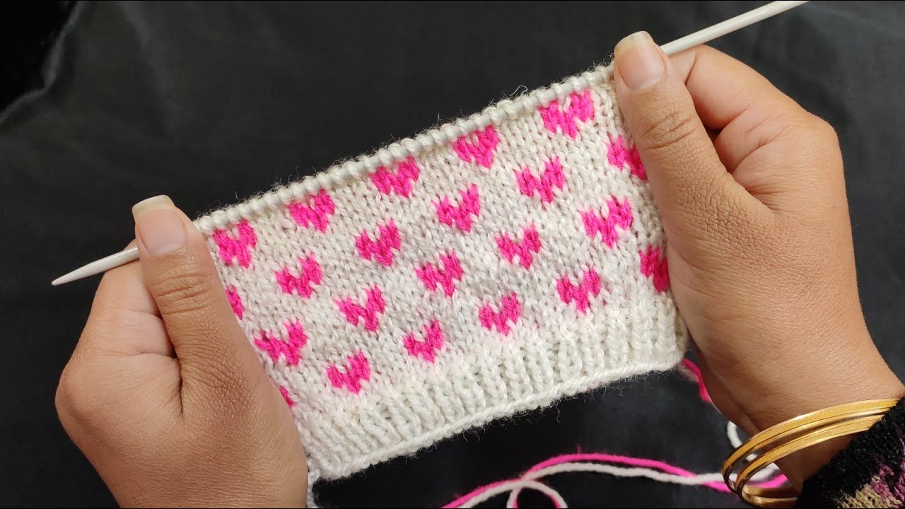 White sweater पर  pink heart design//small heart knitting design// two colours knitting design hindi