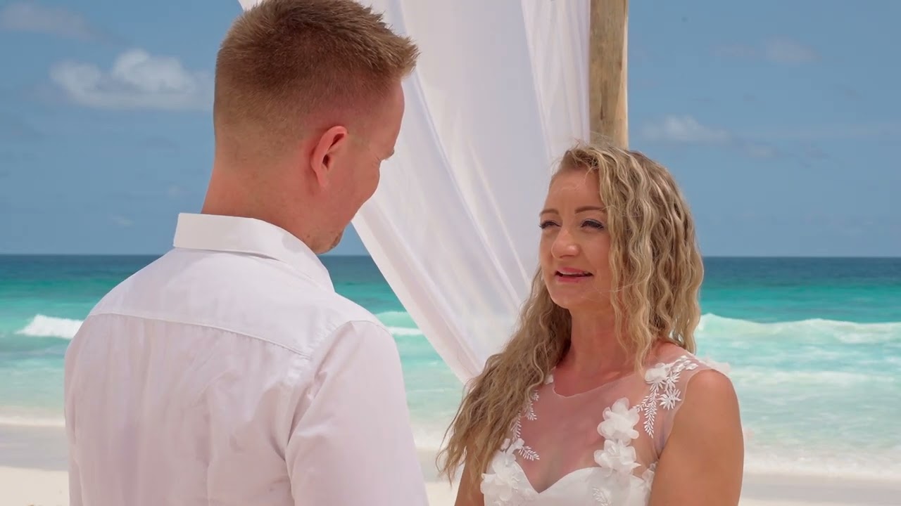 BALÁZS & RENÁTA- GETS MARRIED AT GRAND ANSE ON LA DIGUE, SEYCHELLES!