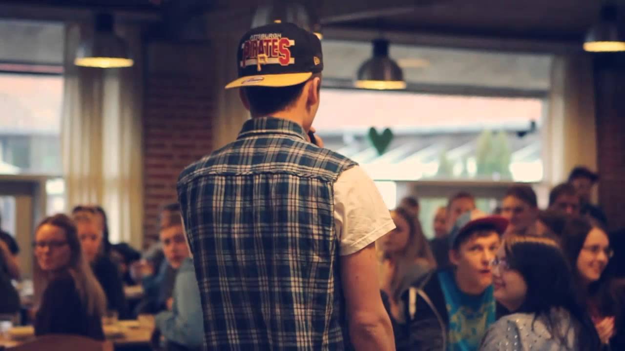 JimilianTV - Julekalender - 19. December - SURPRISE KONCERT P&Aring; TSE