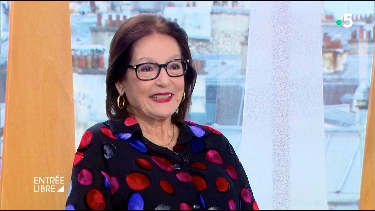 Portrait et interview de Nana Mouskouri