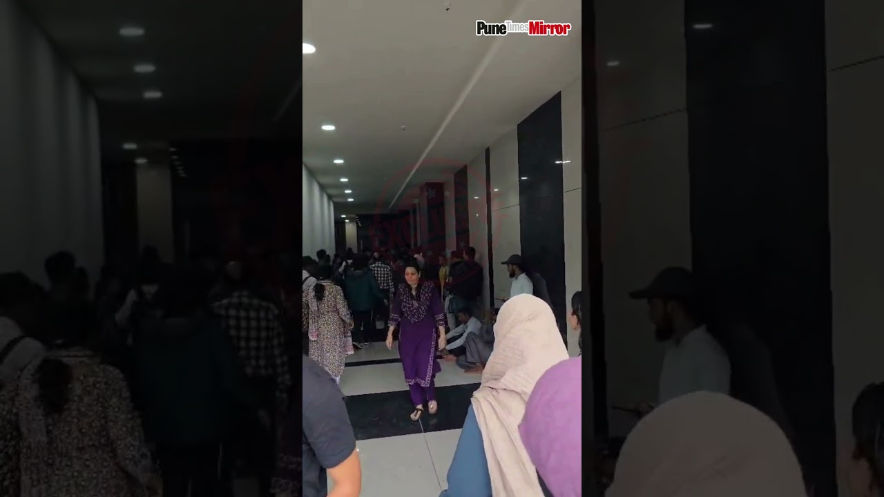 Infrastructure Woes at Pune's New Passport Seva Kendra; Citizens Forced to Stand