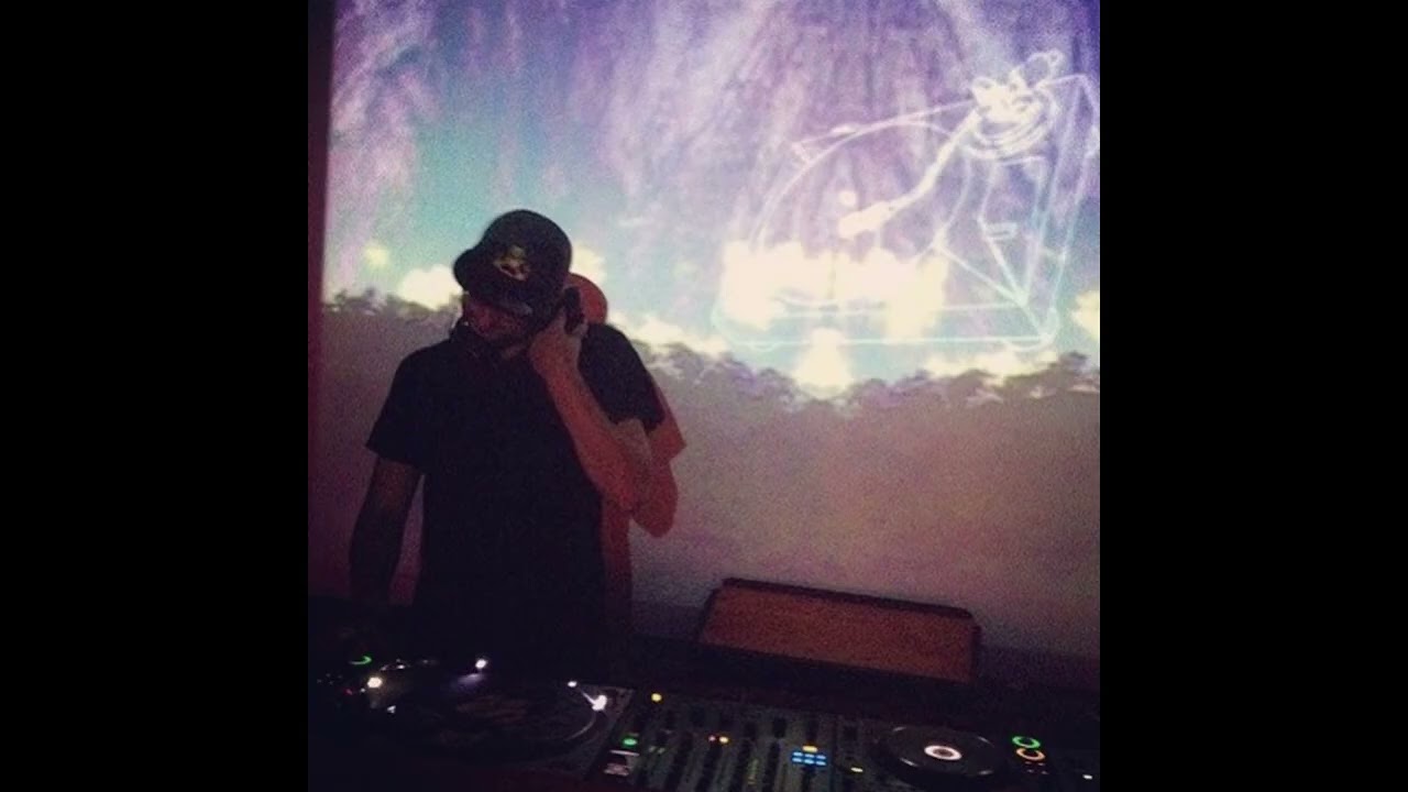 DJ CAL Deep and Funky Brunch Mix