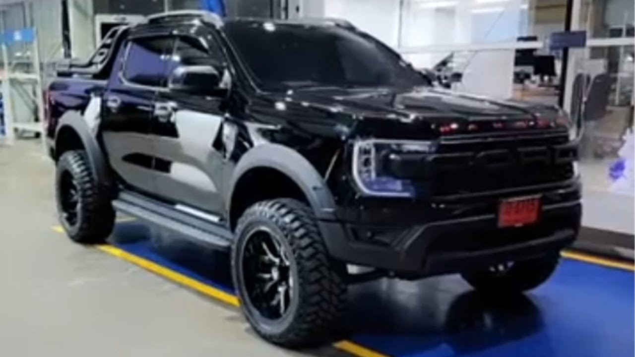 Prepare Delivery Black Ford Ranger Raptor Outlander Decoration Off Road Pickup Truck Thailand Review