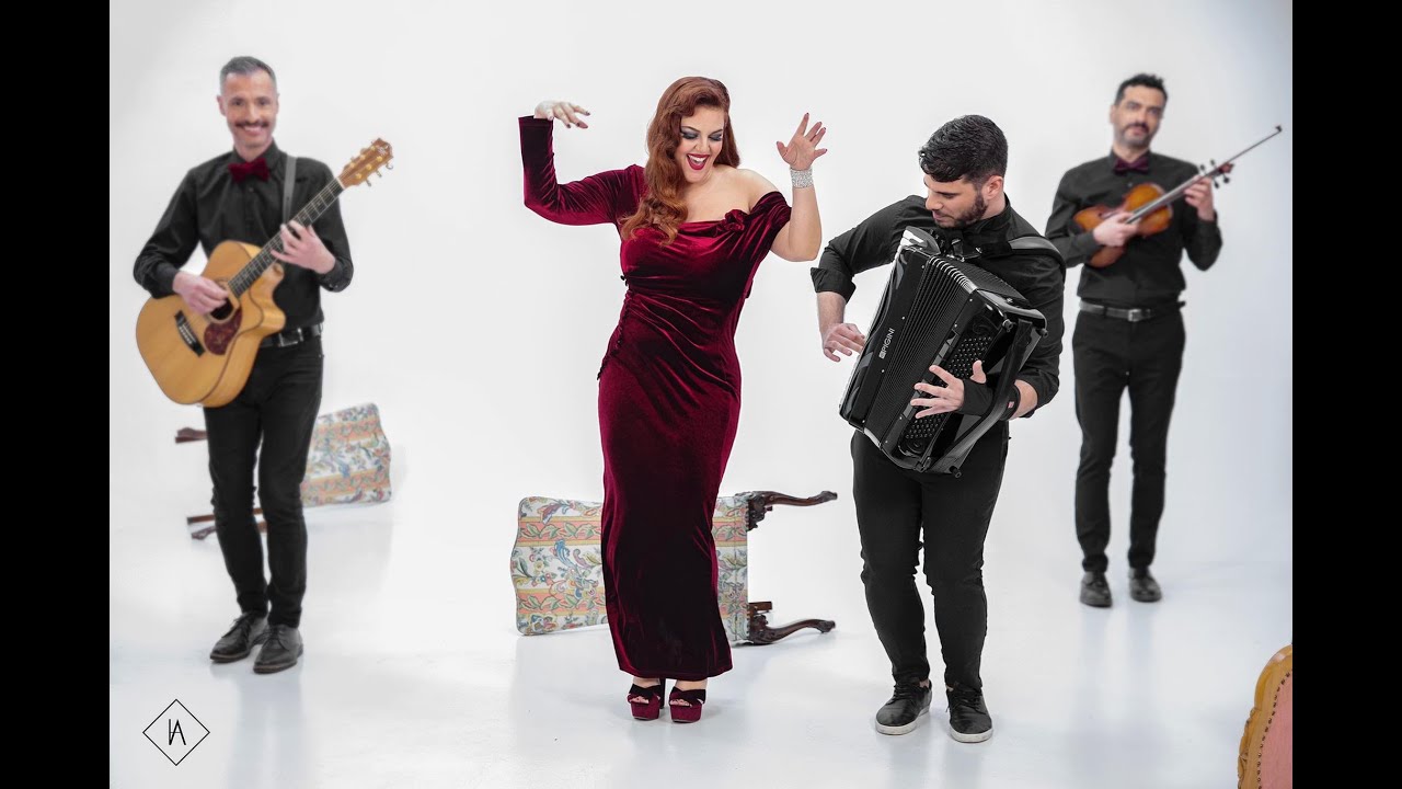 Mottet & Xenia Gargali  El negro zumbon (Anna)
