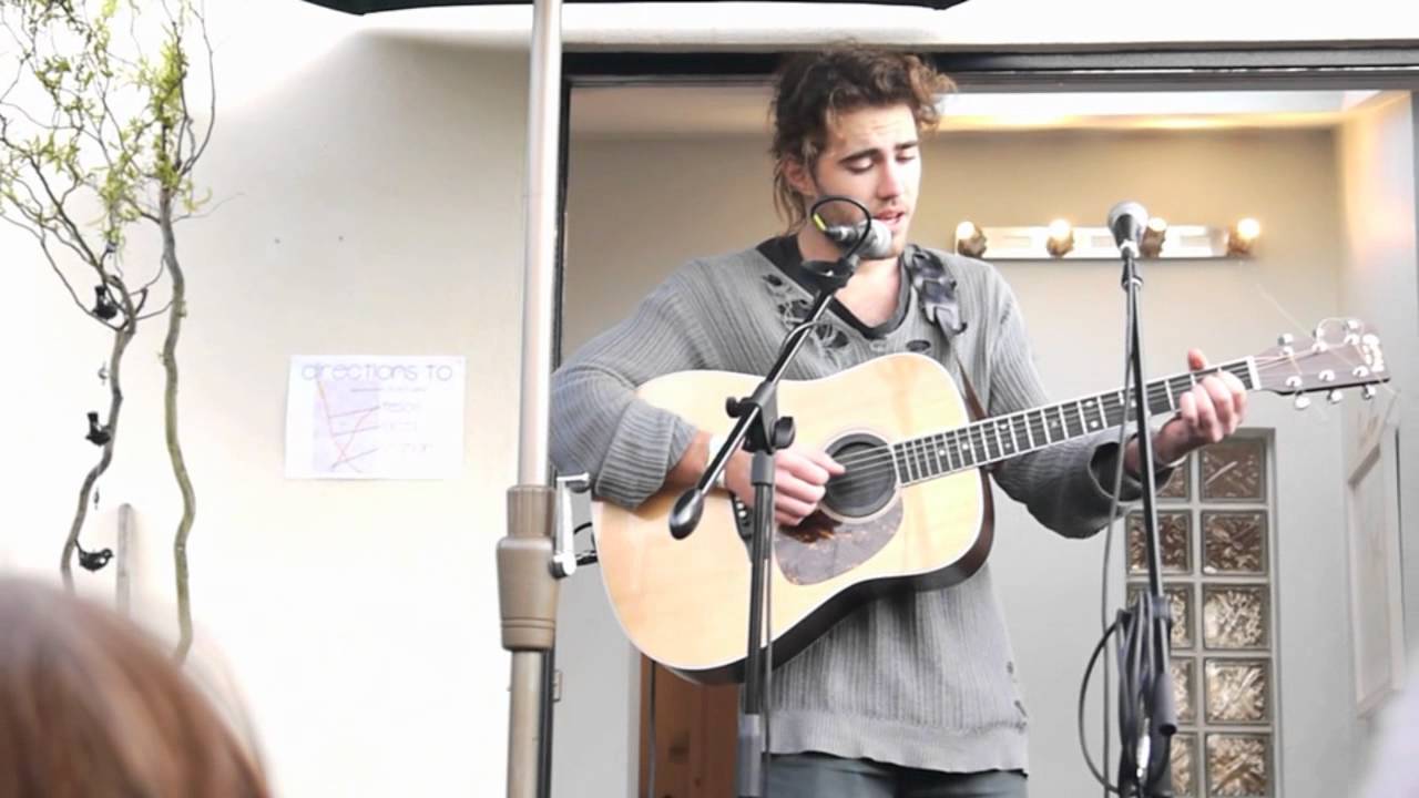 Matt Corby - Light Home, Winter (Secret Garden London)