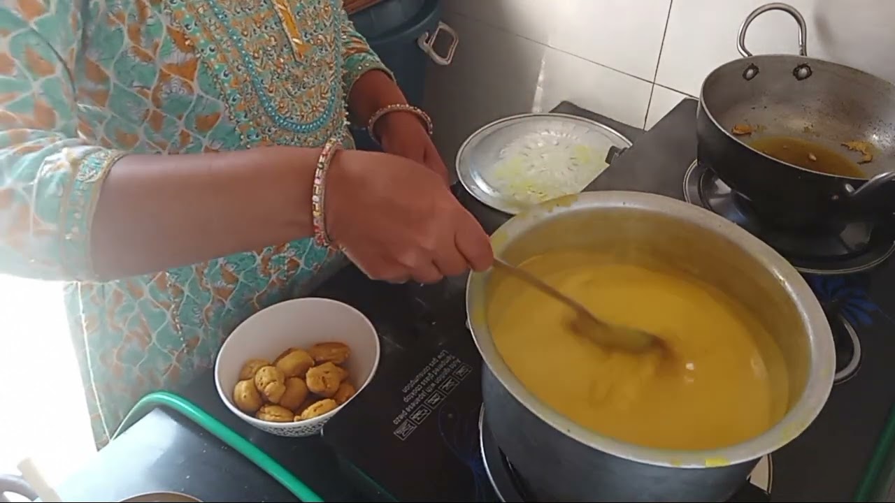 Curry pakoda 