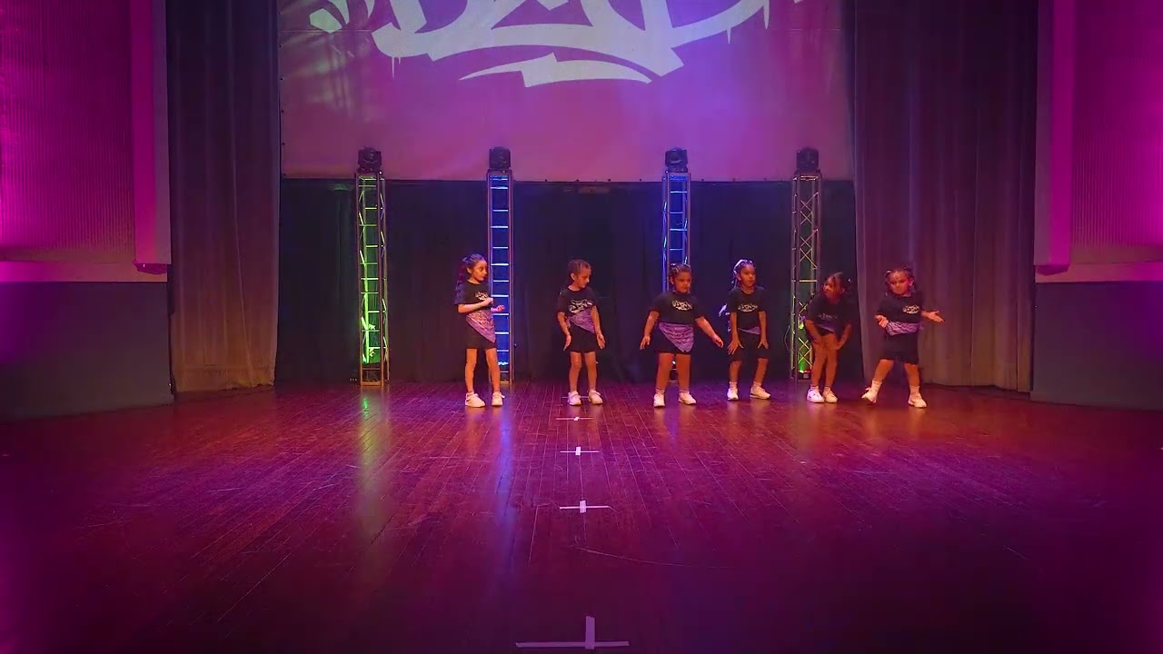 Grupo 1 Danzando muestra 2025
