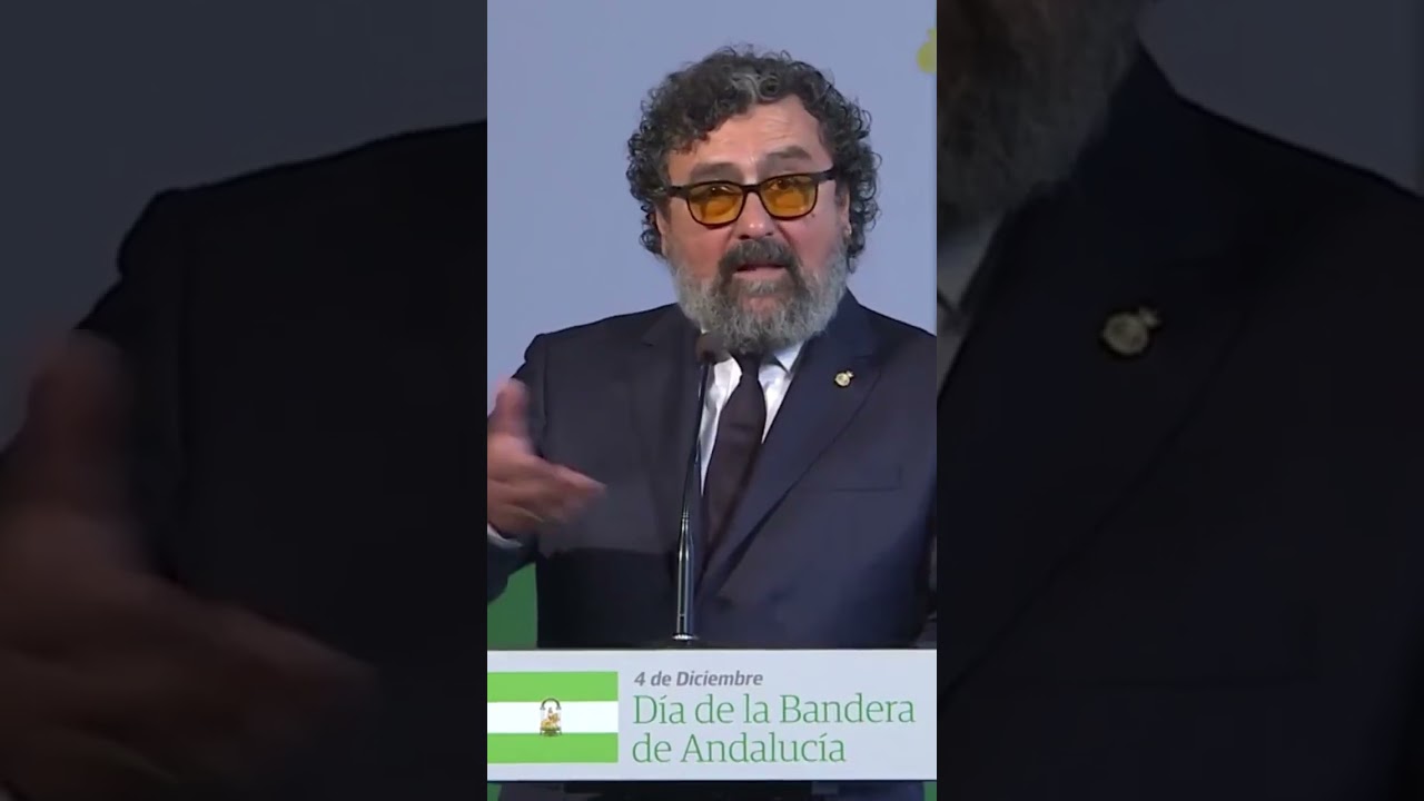 El emotivo discurso de Paco Tous sobre la bandera de Andaluc&iacute;a
