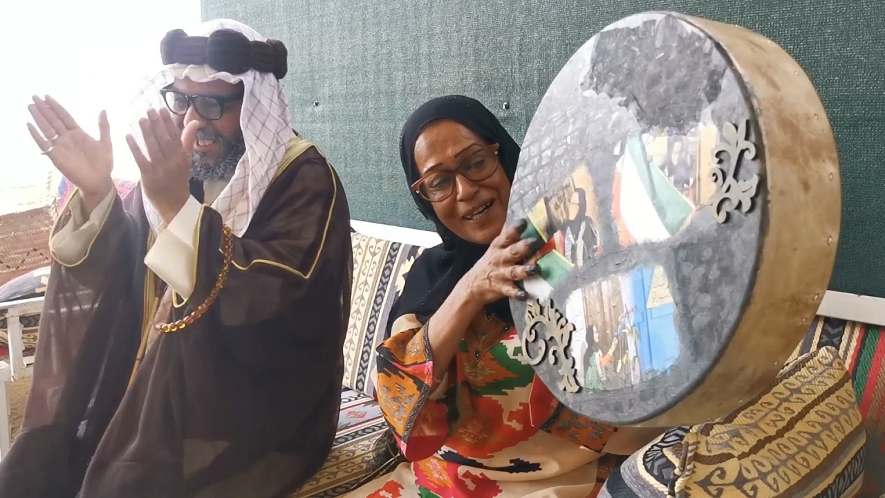 هدية فريق الطيبين للتراث لأمهم عميمه سميرة الدوب