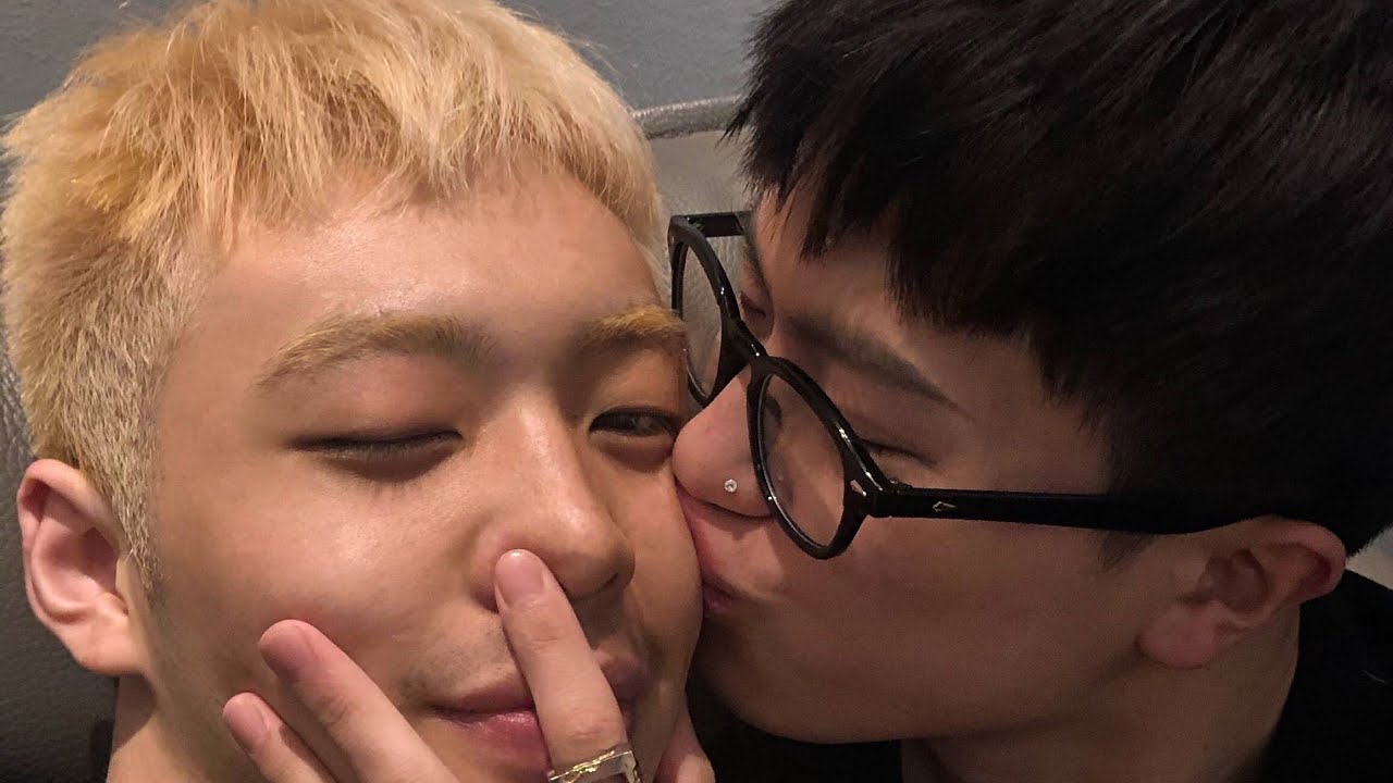 DongJiaYao × ZhangZheChen — (19) Kisses livestream 2206 + 2406 🤍