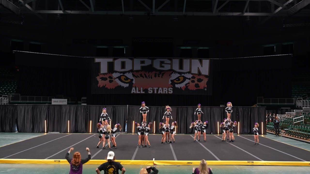 Top Gun Takeoff 2022 - Mini Reign