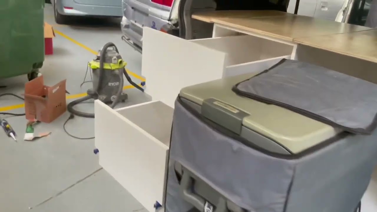 Delica L400 campervan custom fit out