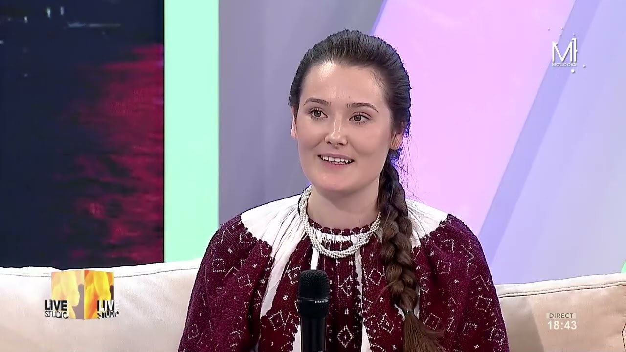 Irina Chirinciuc, tânăra interpretă de muzică populară, vine în platou cu o nouă piesă